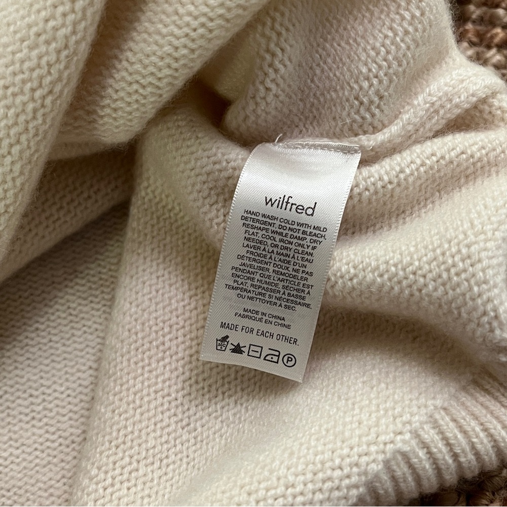 Wilfred Luxe Cashmere Clara Sweater - Picture 5 of 6
